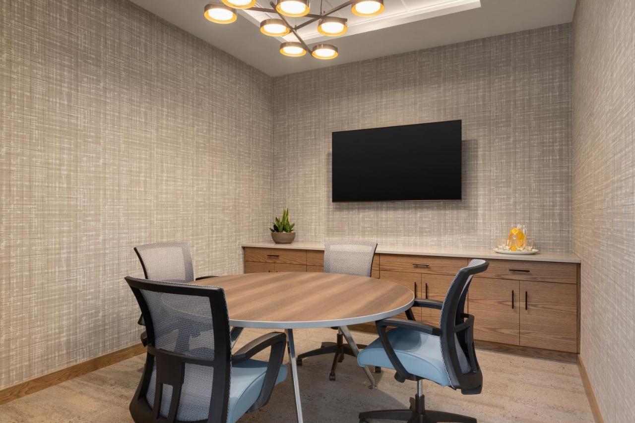 Staybridge Suites Rochester - Mayo Clinic Area By Ihg Exteriör bild